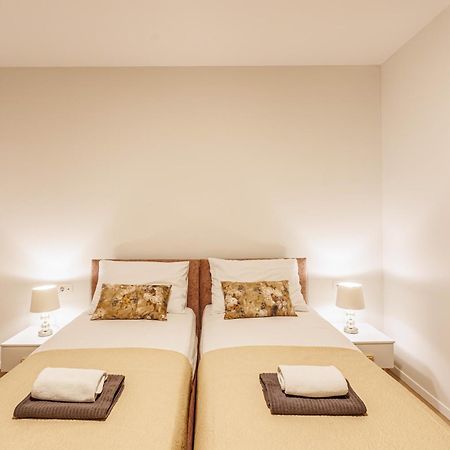 Blue Pearl-Split Town Center Apartament Zimmer foto